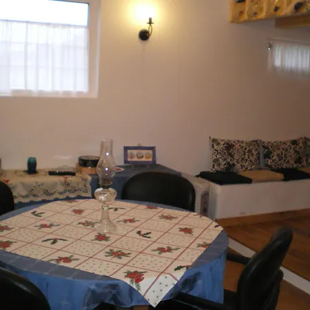 Hillhouse Prázdninový dům *